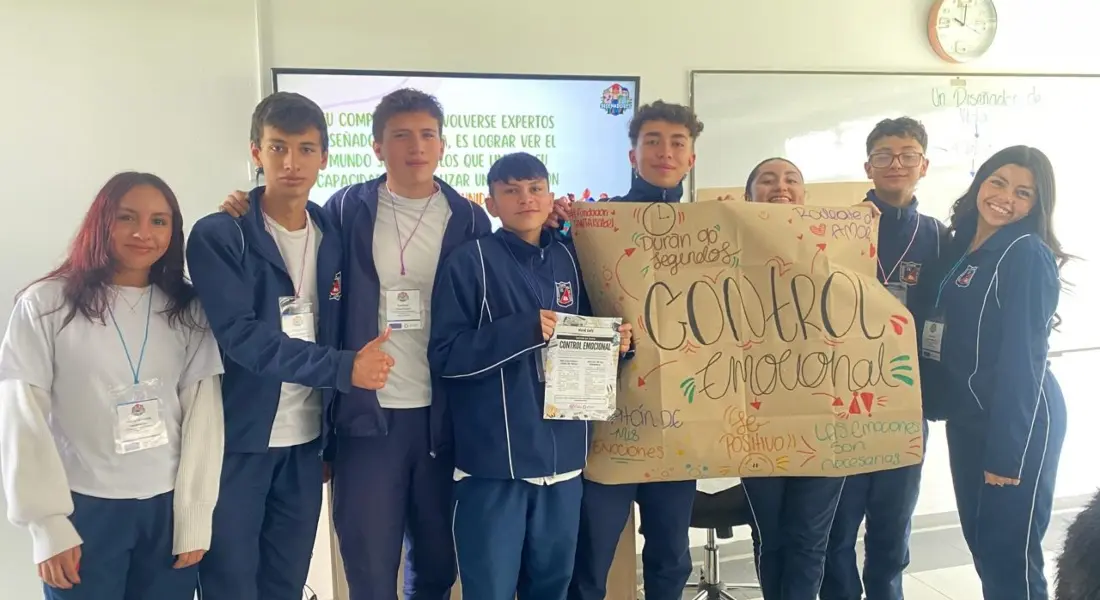 Diseñando futuros con propósito: jóvenes líderes en acción 4