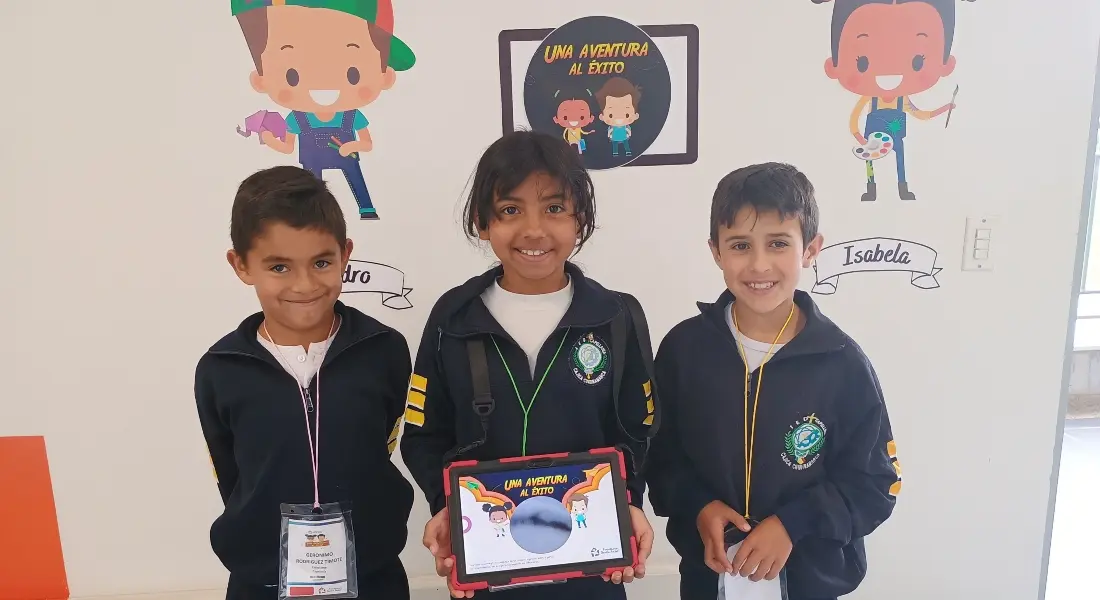 Innovación educativa en acción: docentes que inspiran, aulas que transforman 4