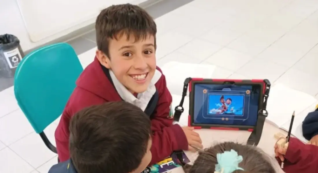 Innovación educativa en acción: docentes que inspiran, aulas que transforman 5
