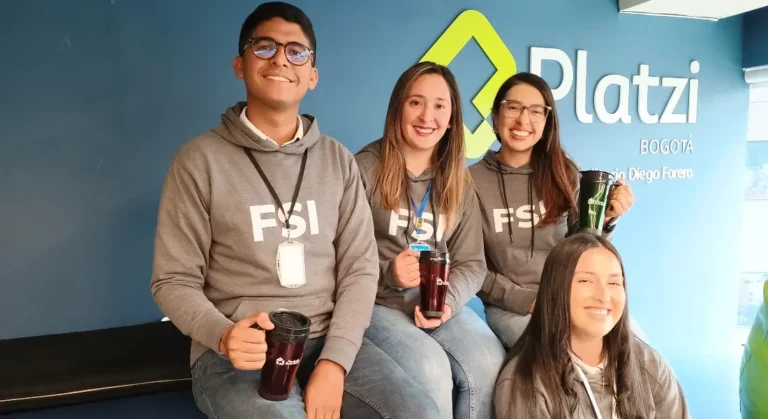 Lanzamiento curso sobre diseño de vida para transformar la educación en Colombia. Fundación Santa Isabel y Platzi