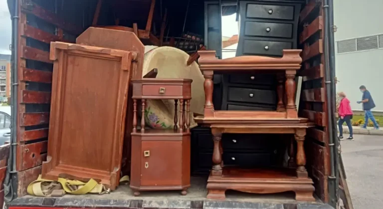 Muebles donados a la Fundación Santa Isabel 4